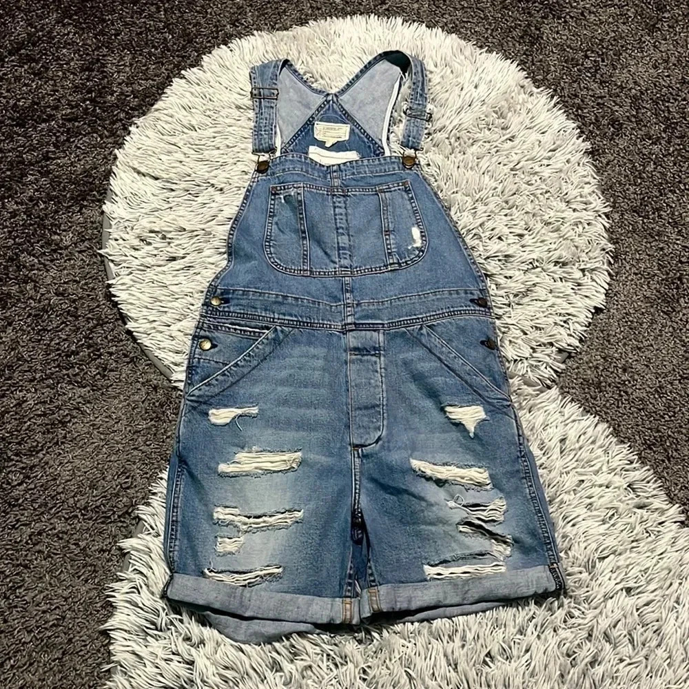 CURRENT/ELLIOTT distressed Short Overalls Size Small